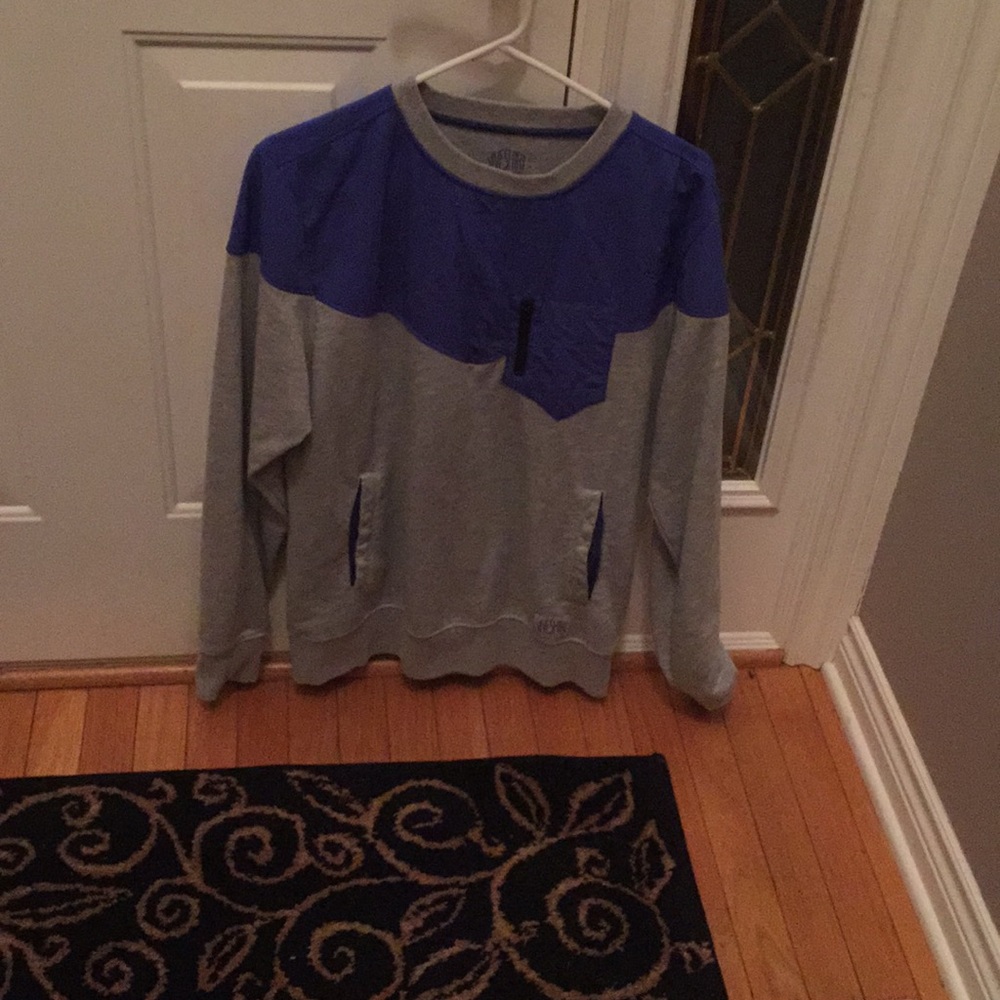 Men's sweatshirt